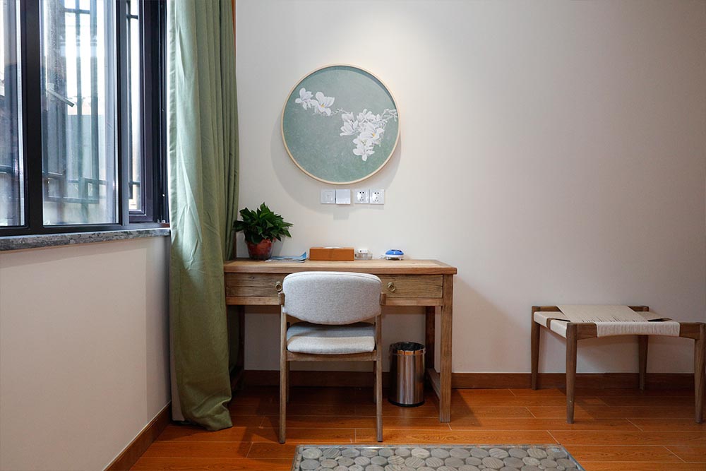 实木家具工厂 老榆木家具 老门板家具 仿古做旧家具