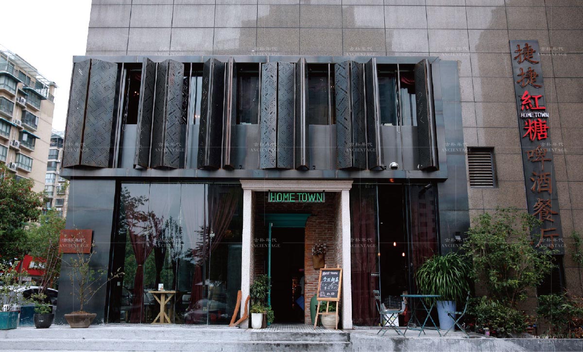 实木家具工厂 老榆木家具 老门板家具 仿古做旧家具 实木家具工厂 老榆木家具 老门板家具 仿古做旧家具