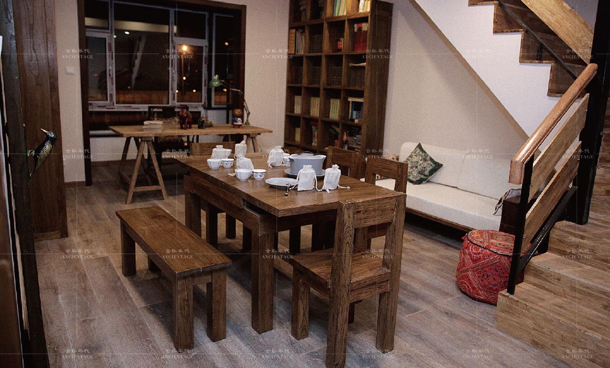 实木家具工厂 老榆木家具 老门板家具 仿古做旧家具 实木家具工厂 老榆木家具 老门板家具 仿古做旧家具